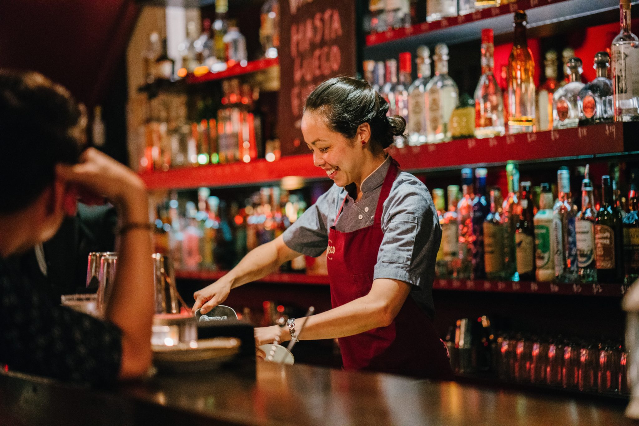 10 Bar Promotion Ideas to Boost Sales (Even on Weekdays!) | CandyBar.co Blog